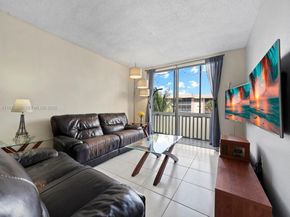 6701 NW 169th St B304, Hialeah FL 33015