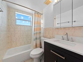 6701 NW 169th St B304, Hialeah FL 33015