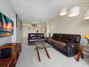 6701 NW 169th St B304, Hialeah FL 33015