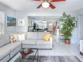 2209 N 15th Ave, Hollywood FL 33020