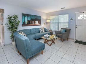 2209 N 15th Ave, Hollywood FL 33020