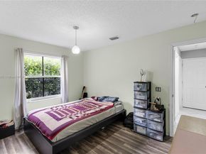 649 Willow Bend Rd, Weston FL 33327