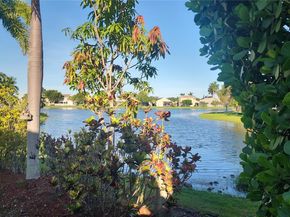 649 Willow Bend Rd, Weston FL 33327