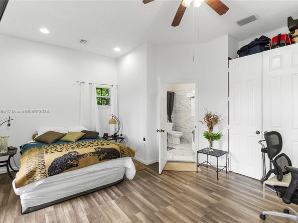 649 Willow Bend Rd, Weston FL 33327