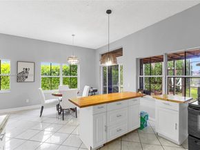 649 Willow Bend Rd, Weston FL 33327