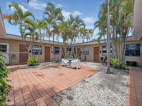 700 NE 6th St, Hallandale Beach FL 33009