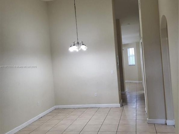 2551 SE 16th Ter 203, Homestead FL 33035