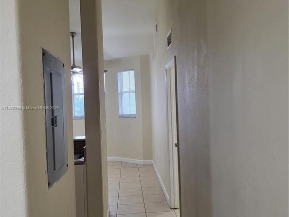 2551 SE 16th Ter 203, Homestead FL 33035