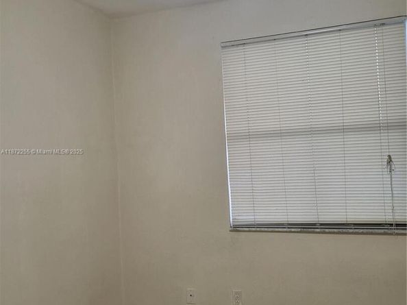 2551 SE 16th Ter 203, Homestead FL 33035