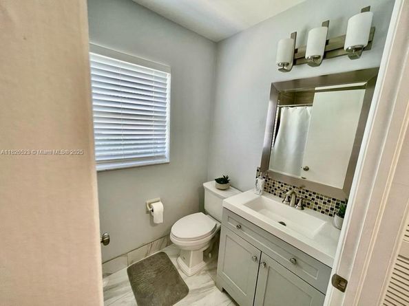 17673 SW 19th St, Miramar FL 33029