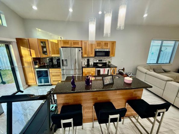 17673 SW 19th St, Miramar FL 33029
