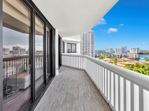 2000 Island Blvd 1405, Aventura FL 33160