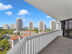 2000 Island Blvd 1405, Aventura FL 33160