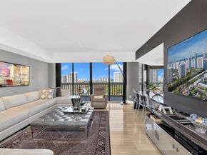 2000 Island Blvd 1405, Aventura FL 33160