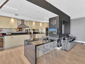 2000 Island Blvd 1405, Aventura FL 33160