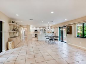 2011 NE 211th Ter, Miami FL 33179