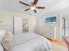 5371 N Bay Rd, Miami Beach FL 33140