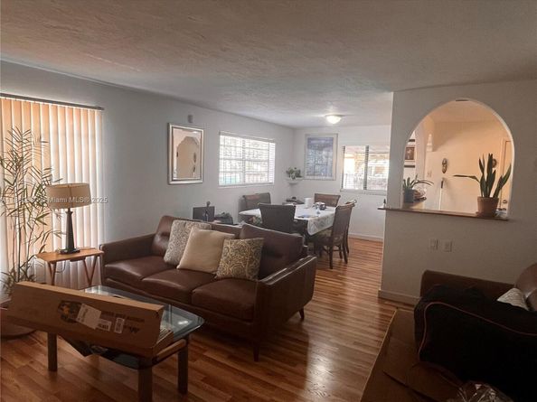 1801 NW 81 Terr, Miami FL 33147