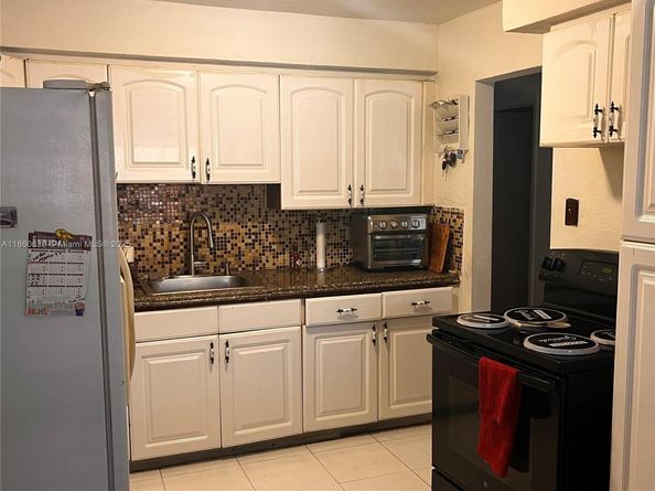 1801 NW 81 Terr, Miami FL 33147
