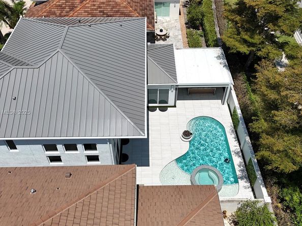 6210 NW 42nd Way, Boca Raton FL 33496