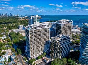 2678 Tigertail 1009, Miami FL 33133