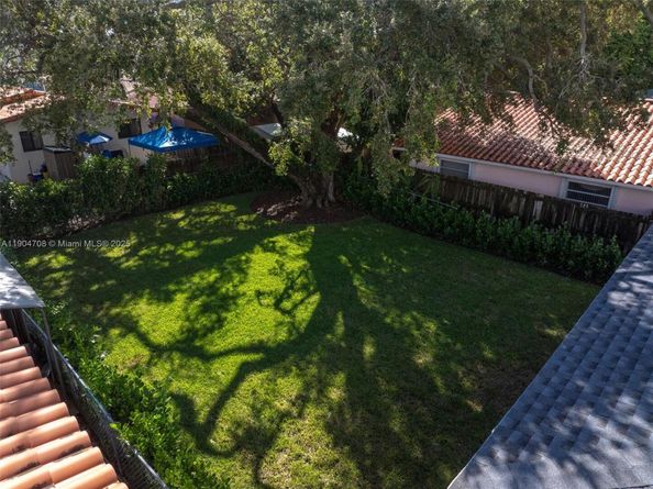 2625 SW 32nd Ct, Miami FL 33133