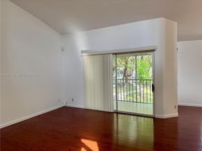 9435 SW 140th Ct 9435, Miami FL 33186