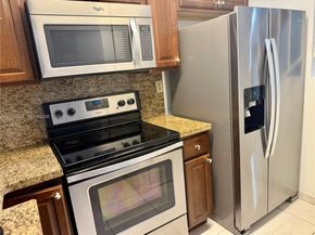 9435 SW 140th Ct 9435, Miami FL 33186