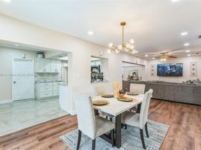 5706 S Travelers Palm Ln, Tamarac FL 33319