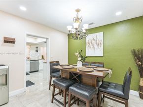 5706 S Travelers Palm Ln, Tamarac FL 33319