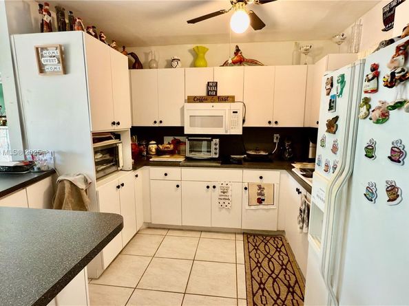 3861 NW 177th St, Miami Gardens FL 33055