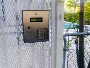 1840 Dewey St 103, Hollywood FL 33020