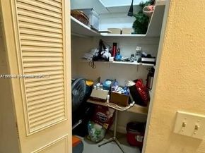 1840 Dewey St 103, Hollywood FL 33020