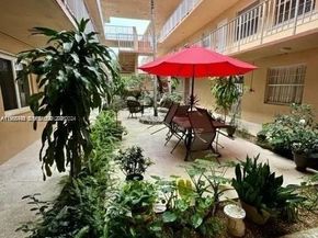 1840 Dewey St 103, Hollywood FL 33020