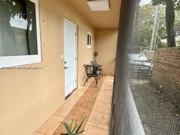 1840 Dewey St 103, Hollywood FL 33020