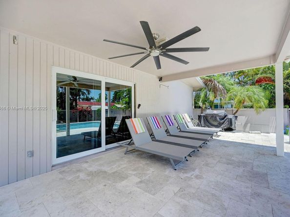 932 Polk St, Hollywood FL 33019