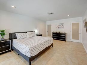 932 Polk St, Hollywood FL 33019