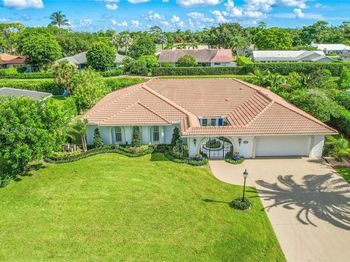 524 Muirfield Dr