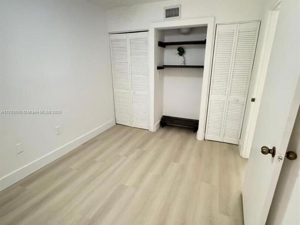 8520 SW 133rd Ave Rd 302, Miami FL 33183