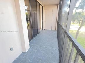 8520 SW 133rd Ave Rd 302, Miami FL 33183