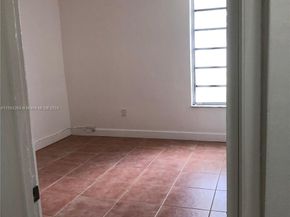 8850 Fontainebleau Blvd 101, Miami FL 33172