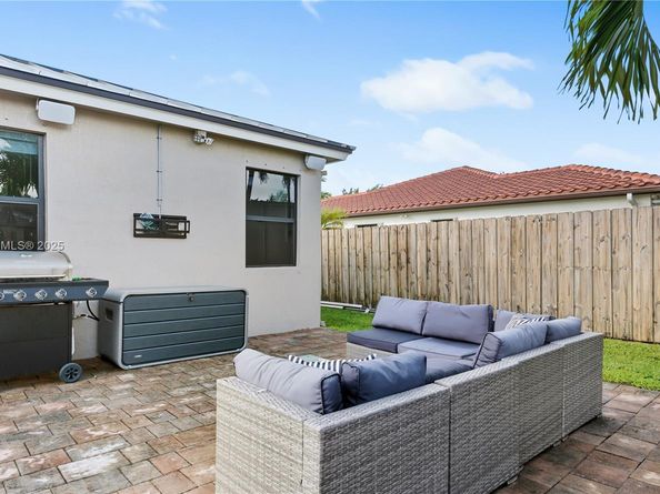 15305 SW 173rd St, Miami FL 33187