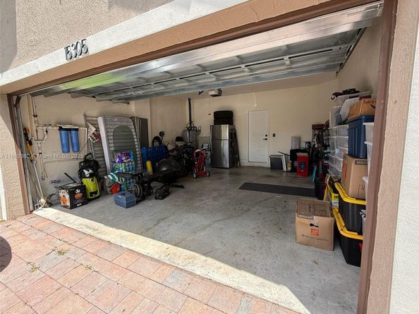 15305 SW 173rd St, Miami FL 33187