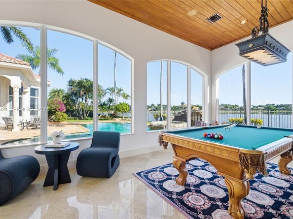 3308 Islewood Ave, Weston FL 33332