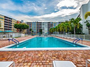 1750 NE 191st St 7082, Miami FL 33179