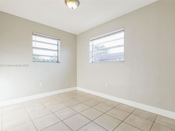 7804 Meridian St, Miramar FL 33023