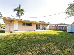 7804 Meridian St, Miramar FL 33023