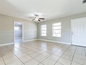 7804 Meridian St, Miramar FL 33023