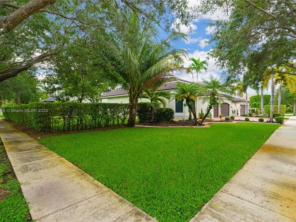 5478 SW 189th Ave, Miramar FL 33029