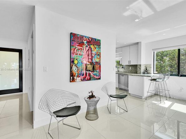 830 Raymond St, Miami Beach FL 33141